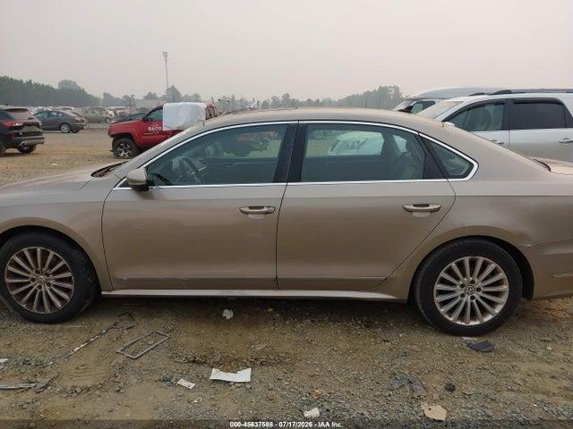 1VWBT7A37GC007924 Volkswagen Passat 1.8t Se