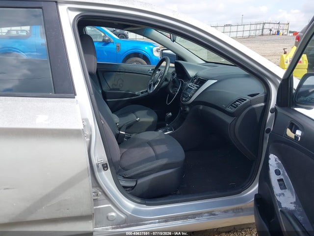 2012 Hyundai Accent Se მანქანა იყიდება აუქციონზე, vin: KMHCU5AE8CU018943, აუქციონის ნომერი: 45637591