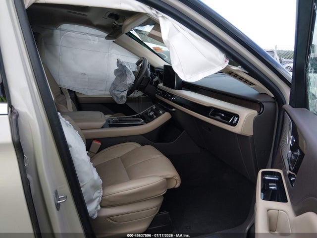 Продаж на аукціоні авто 2023 Lincoln Aviator Reserve, vin: 5LM5J7XC5PGL02566, номер лоту: 45637596