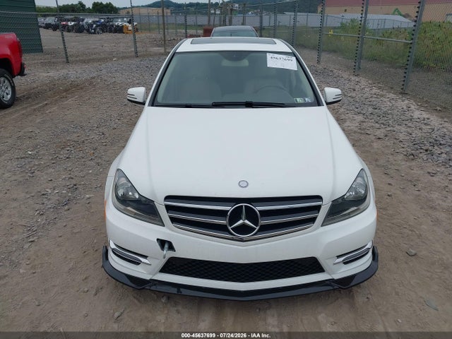 45637699 :رقم المزاد ، WDDGF8AB2EG163054 vin ، 2014 Mercedes-benz C 300 Sport 4matic مزاد بيع