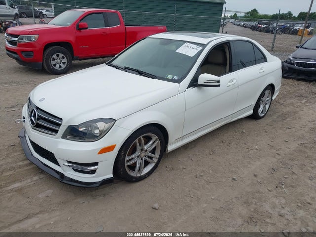 45637699 :رقم المزاد ، WDDGF8AB2EG163054 vin ، 2014 Mercedes-benz C 300 Sport 4matic مزاد بيع