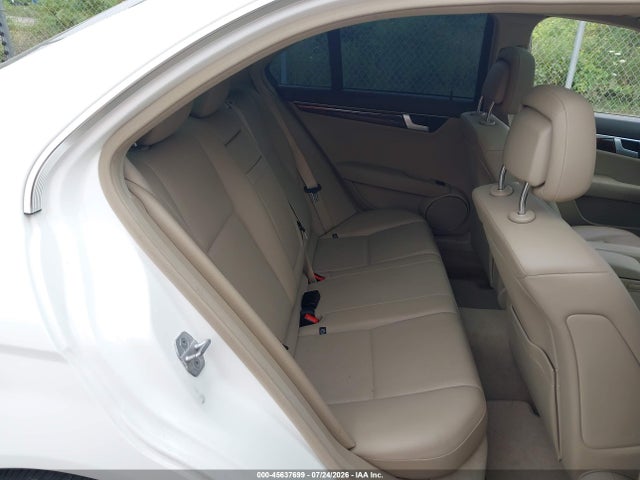 45637699 :رقم المزاد ، WDDGF8AB2EG163054 vin ، 2014 Mercedes-benz C 300 Sport 4matic مزاد بيع
