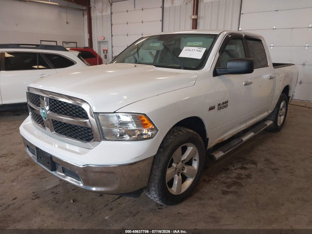 45637706 :رقم المزاد ، 1C6RR7LT5FS707207 vin ، 2015 Ram 1500 Slt مزاد بيع