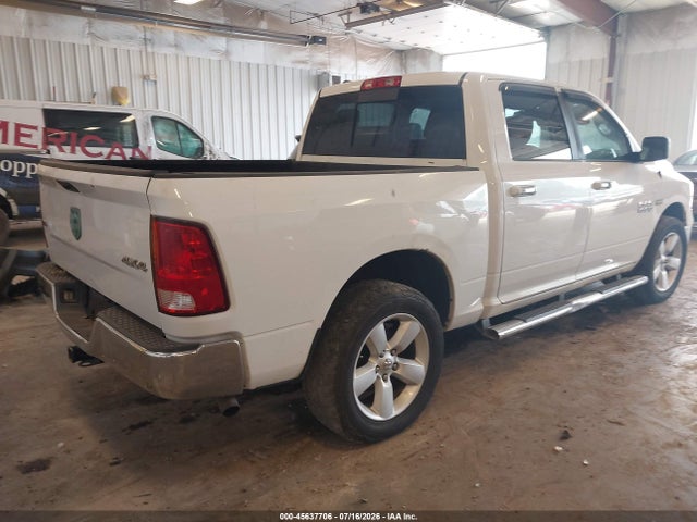 45637706 :رقم المزاد ، 1C6RR7LT5FS707207 vin ، 2015 Ram 1500 Slt مزاد بيع