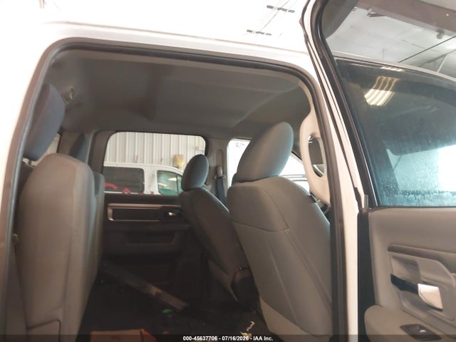 45637706 :رقم المزاد ، 1C6RR7LT5FS707207 vin ، 2015 Ram 1500 Slt مزاد بيع