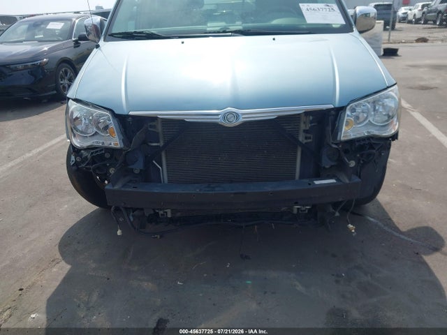 2010 Chrysler Town & Country Touring მანქანა იყიდება აუქციონზე, vin: 2A4RR5D1XAR414790, აუქციონის ნომერი: 45637725