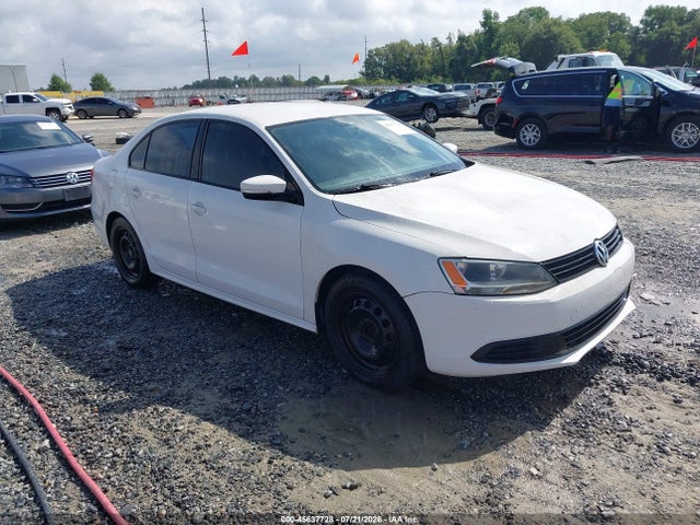 Продажа на аукционе авто 2011 Volkswagen Jetta 2.5l Se, vin: 3VWDX7AJ5BM371018, номер лота: 45637728