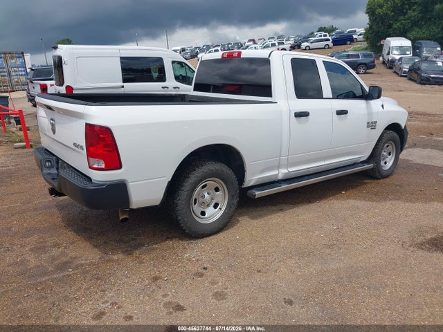 Продаж на аукціоні авто 2020 Ram 1500 Classic Tradesman  4x4 6'4 Box, vin: 1C6RR7FG2LS156468, номер лоту: 45637744