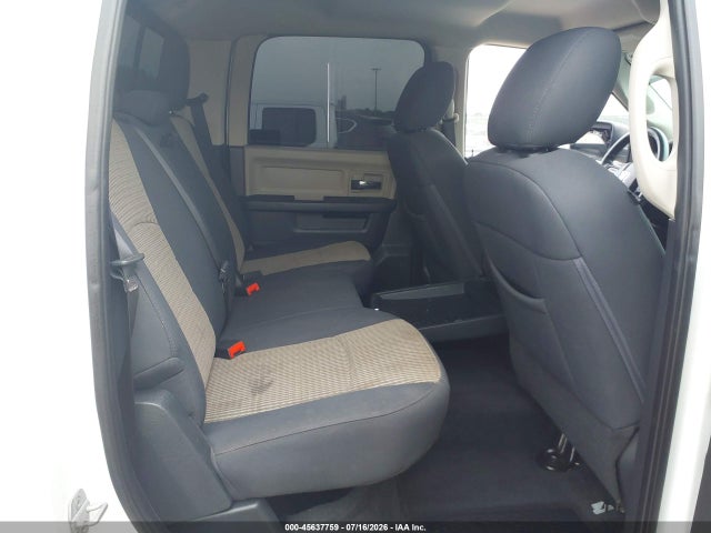 45637759 :رقم المزاد ، 1C6RD6LT4CS318630 vin ، 2012 Ram 1500 Big Horn مزاد بيع