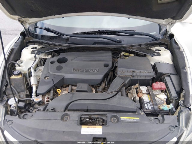 2016 Nissan Altima 2.5 Sr მანქანა იყიდება აუქციონზე, vin: 1N4AL3AP8GC226424, აუქციონის ნომერი: 45637760