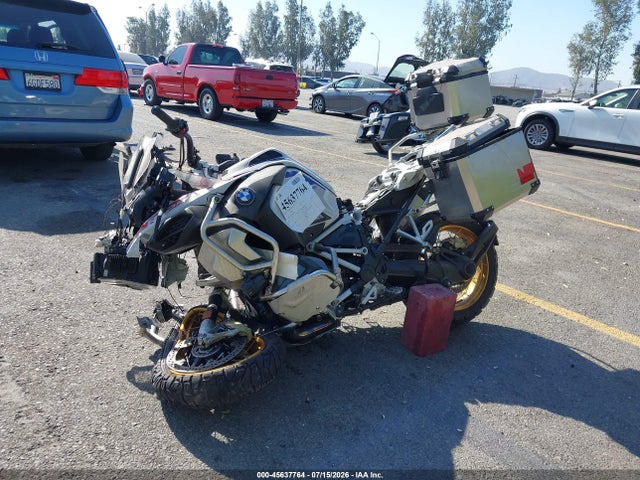 Продаж на аукціоні авто 2023 Bmw R 1250 Gs Adventure, vin: WB10M1309P6J01967, номер лоту: 45637764