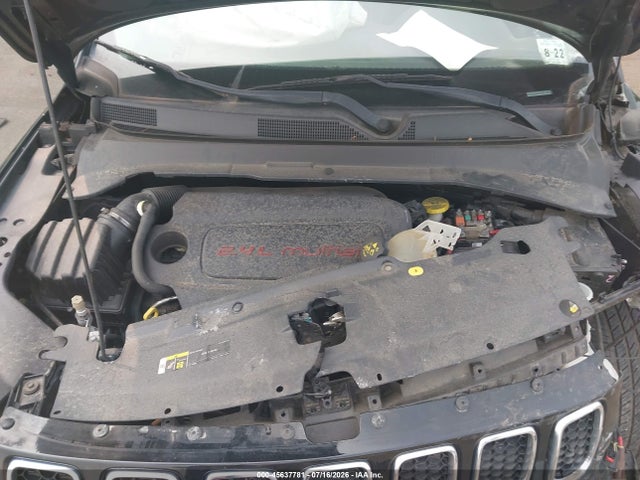 2017 Jeep Compass Latitude მანქანა იყიდება აუქციონზე, vin: 3C4NJDBB4HT651154, აუქციონის ნომერი: 45637781