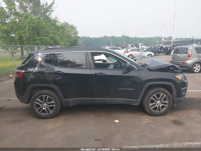 2017 Jeep Compass Latitude მანქანა იყიდება აუქციონზე, vin: 3C4NJDBB4HT651154, აუქციონის ნომერი: 45637781