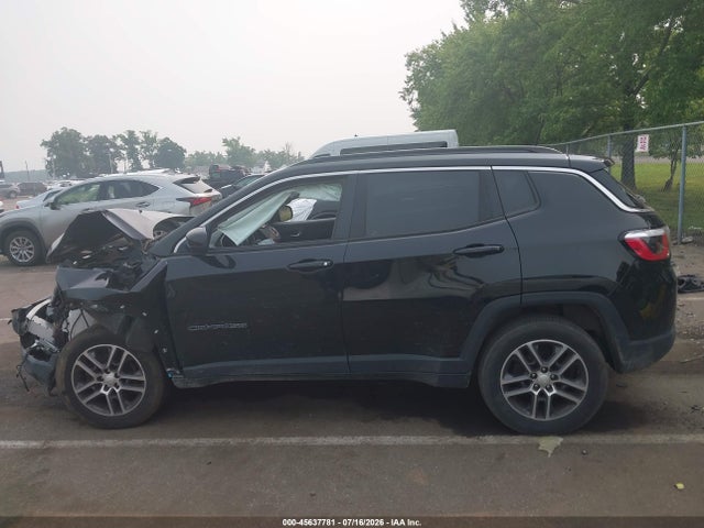 2017 Jeep Compass Latitude მანქანა იყიდება აუქციონზე, vin: 3C4NJDBB4HT651154, აუქციონის ნომერი: 45637781