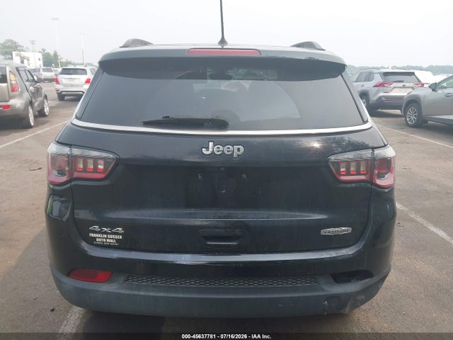 2017 Jeep Compass Latitude მანქანა იყიდება აუქციონზე, vin: 3C4NJDBB4HT651154, აუქციონის ნომერი: 45637781
