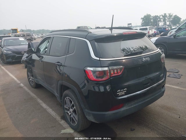 2017 Jeep Compass Latitude მანქანა იყიდება აუქციონზე, vin: 3C4NJDBB4HT651154, აუქციონის ნომერი: 45637781