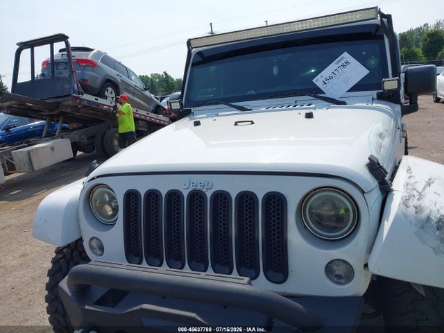45637788 :رقم المزاد ، 1C4BJWEG3GL193624 vin ، 2016 Jeep Wrangler Unlimited Sahara مزاد بيع