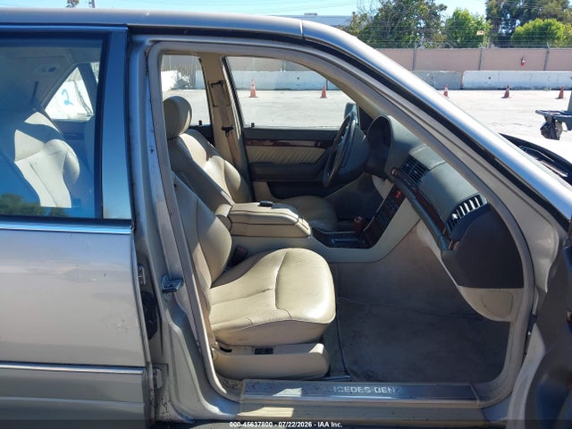 Aukcja sprzedaży 1995 Mercedes-benz S 420, vin: WDBGA43E5SA237640, numer aukcji: 45637800