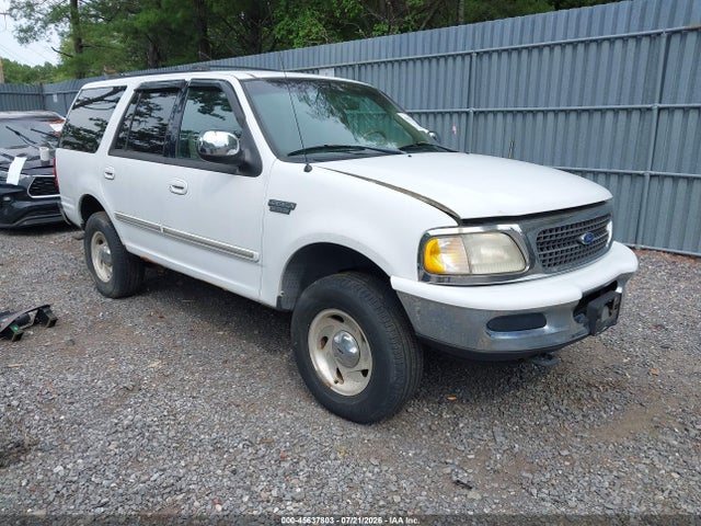 1998 Ford Expedition Eddie Bauer/xlt მანქანა იყიდება აუქციონზე, vin: 1FMRU18W1WLC01791, აუქციონის ნომერი: 45637803