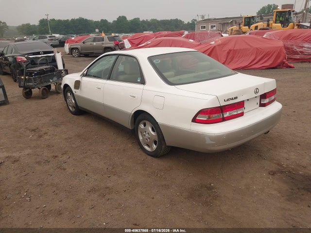 45637868 :رقم المزاد ، JT8BF28G8Y0259589 vin ، 2000 Lexus Es 300 مزاد بيع