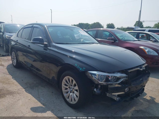 Продажа на аукционе авто 2018 Bmw 320i Xdrive, vin: WBA8E5G56JNV02113, номер лота: 45637890