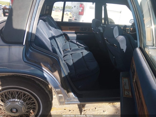 Продажа на аукционе авто 1990 Buick Electra Park Avenue, vin: 1G4CW54C5L1614100, номер лота: 45637905