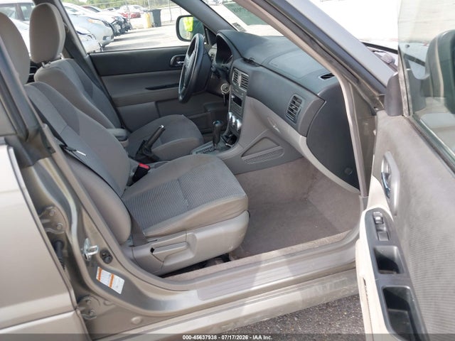 45637938 :رقم المزاد ، JF1SG65606H712786 vin ، 2006 Subaru Forester 2.5x مزاد بيع