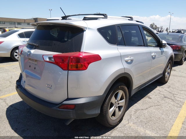 Toyota Rav4 Xle 2015 JTMRFREV6FJ034137 Image 4