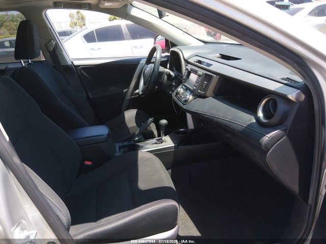 Toyota Rav4 Xle 2015 JTMRFREV6FJ034137 Image 5