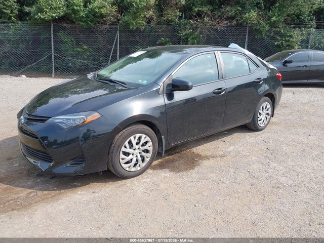 Toyota COROLLA LE 2019 2T1BURHE2KC227667 Image 2