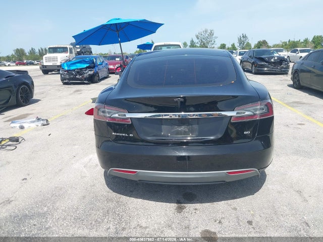 Продажа на аукционе авто 2013 Tesla Model S, vin: 5YJSA1CG3DFP24860, номер лота: 45637982