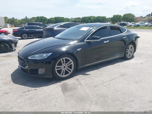 Продажа на аукционе авто 2013 Tesla Model S, vin: 5YJSA1CG3DFP24860, номер лота: 45637982