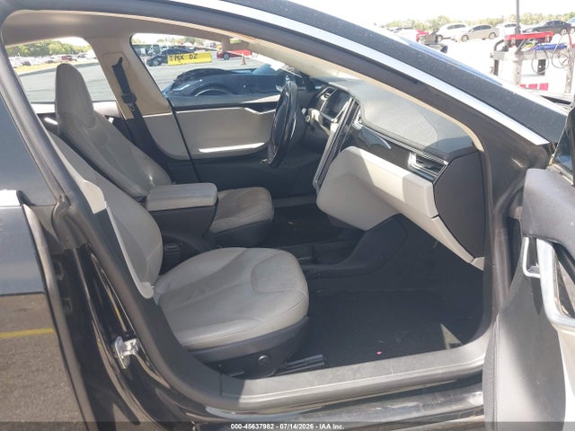 Продажа на аукционе авто 2013 Tesla Model S, vin: 5YJSA1CG3DFP24860, номер лота: 45637982