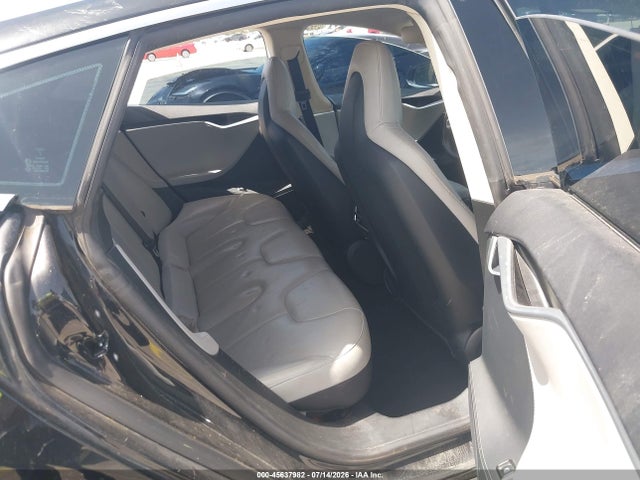 Продажа на аукционе авто 2013 Tesla Model S, vin: 5YJSA1CG3DFP24860, номер лота: 45637982