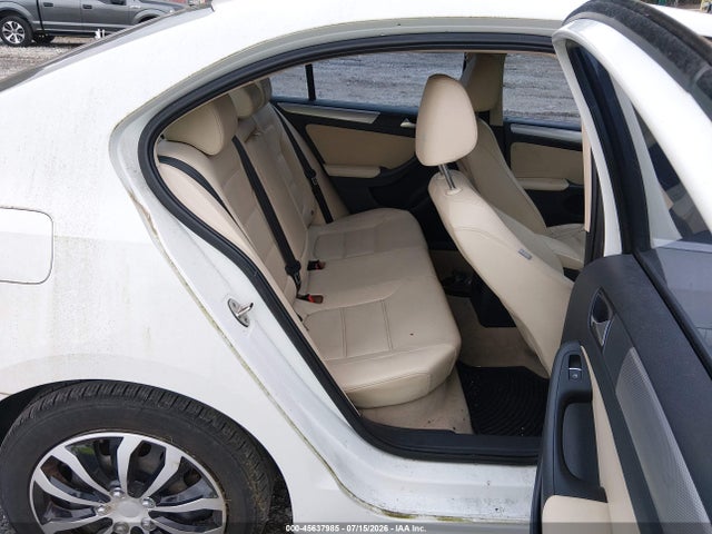 45637985 :رقم المزاد ، 3VWD67AJ1GM211793 vin ، 2016 Volkswagen Jetta 1.4t Se مزاد بيع