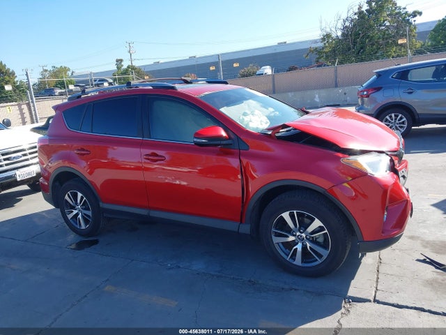 Toyota Rav4 Xle 2017 JTMWFREV2HJ138517 Image 13