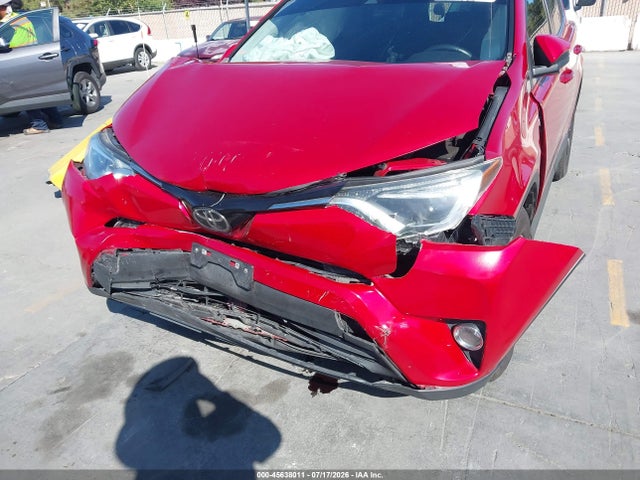 Toyota Rav4 Xle 2017 JTMWFREV2HJ138517 Image 6