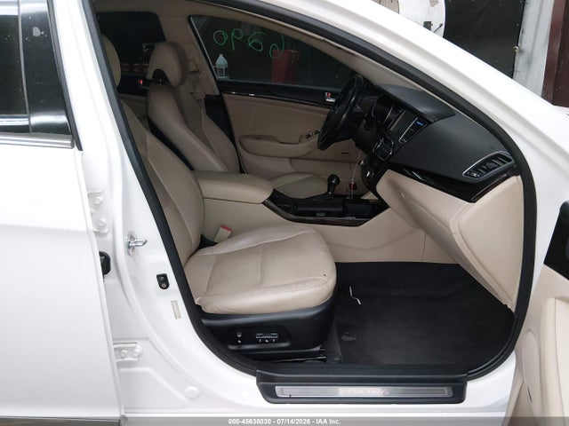 2016 Kia Cadenza მანქანა იყიდება აუქციონზე, vin: KNALN4D72G5215435, აუქციონის ნომერი: 45638030