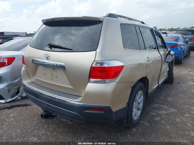 2012 Toyota Highlander Se V6 მანქანა იყიდება აუქციონზე, vin: 5TDZK3EH7CS066614, აუქციონის ნომერი: 45638040
