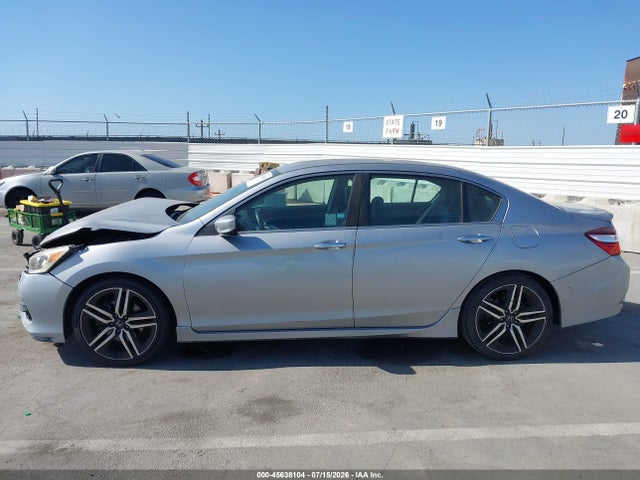 1HGCR2F13HA012827 Honda Accord Sport Se
