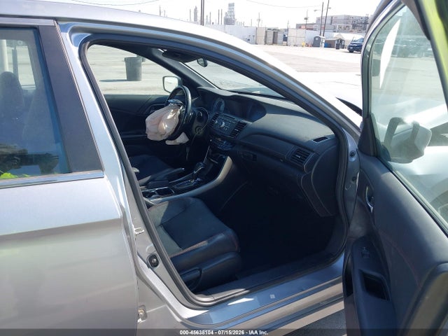 1HGCR2F13HA012827 Honda Accord Sport Se