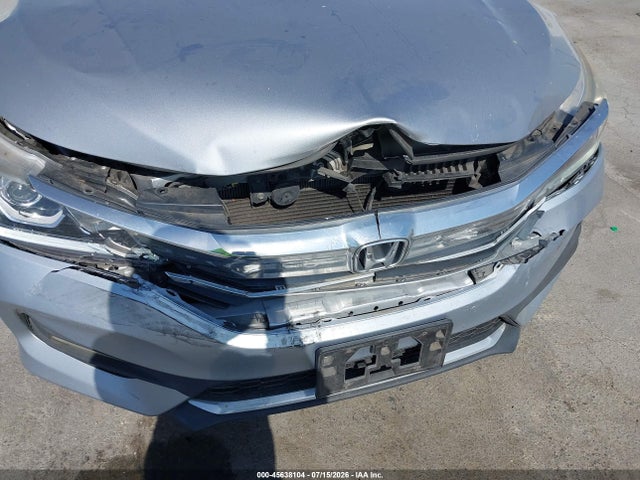 1HGCR2F13HA012827 Honda Accord Sport Se