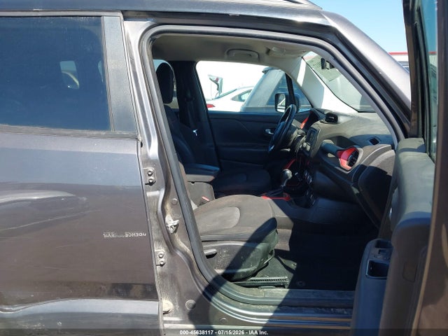ZACCJBCB3HPE79281 Jeep Renegade Trailhawk