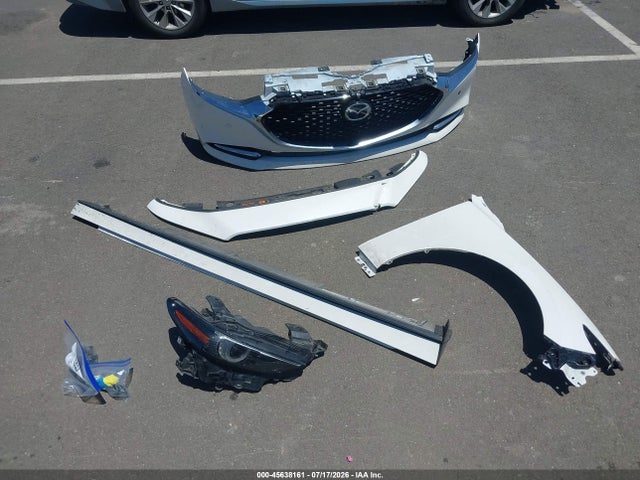 JM1BPBEY8M1312940 Mazda Mazda3 2.5 Turbo Premium Plus