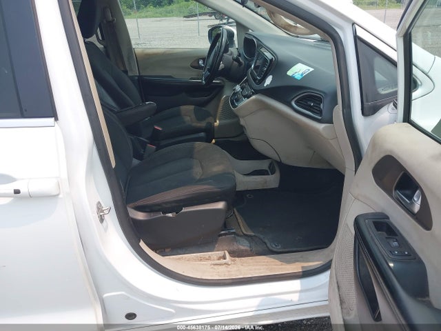 45638175 :رقم المزاد ، 2C4RC1CG1NR146692 vin ، 2022 Chrysler Voyager Lx مزاد بيع