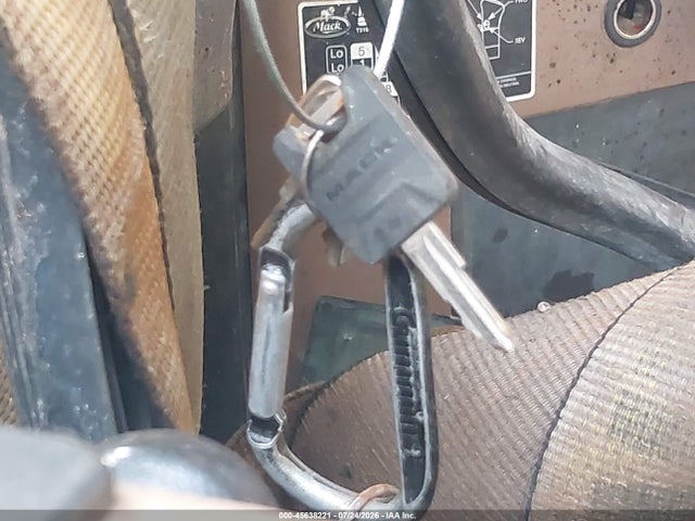 2015 Mack 700 Gu700 მანქანა იყიდება აუქციონზე, vin: 1M1AX09YXFM024185, აუქციონის ნომერი: 45638221