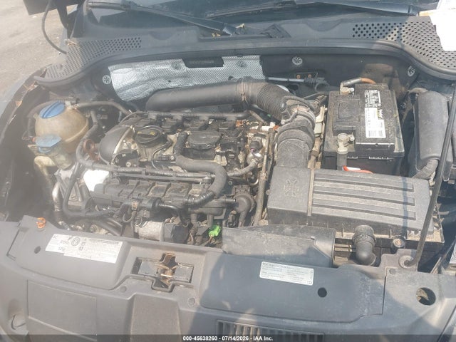 Продажа на аукционе авто 2012 Volkswagen Beetle 2.0t Turbo, vin: 3VWVA7AT0CM665998, номер лота: 45638260