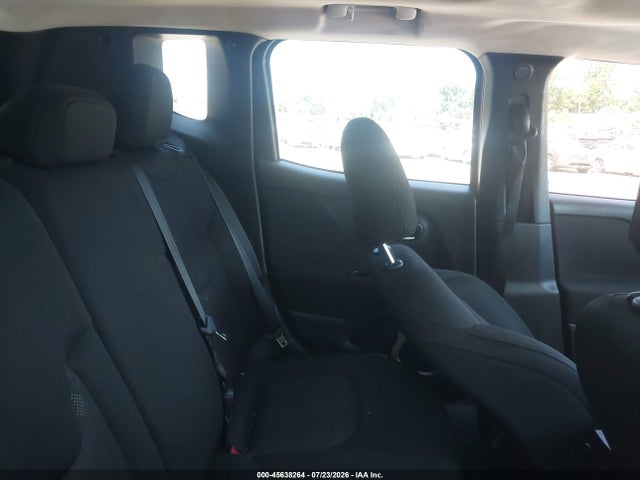 Продаж на аукціоні авто 2015 Jeep Renegade Latitude, vin: ZACCJBBT0FPC28127, номер лоту: 45638264