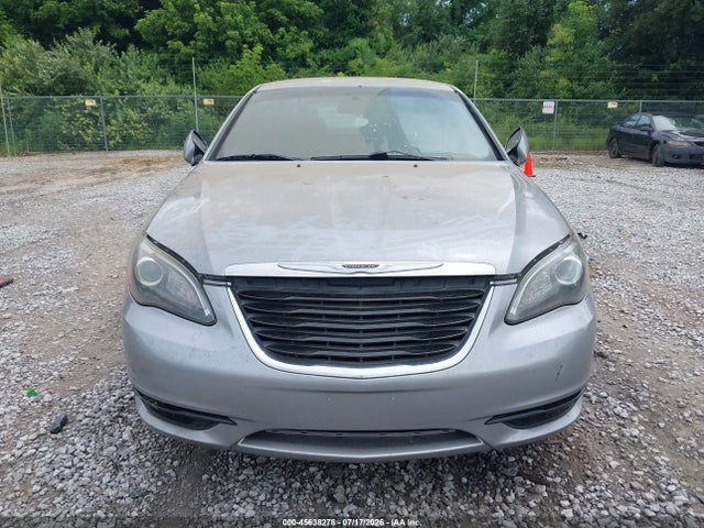 2014 Chrysler 200 Touring მანქანა იყიდება აუქციონზე, vin: 1C3CCBBG9EN120002, აუქციონის ნომერი: 45638278