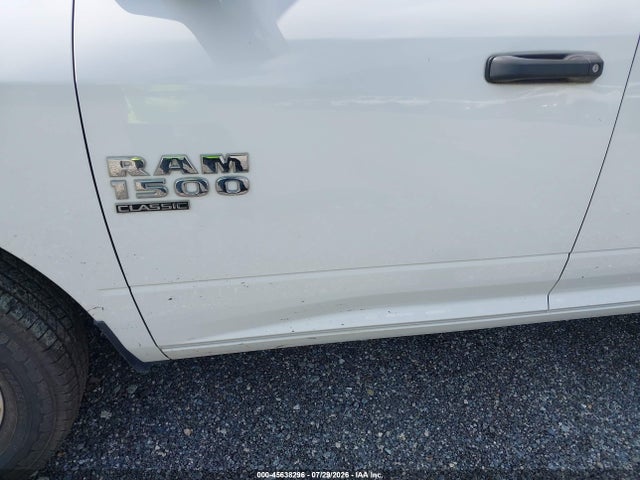 45638296 :رقم المزاد ، 1C6RR7FG0KS658619 vin ، 2019 Ram 1500 Classic Tradesman  4x4 6'4 Box مزاد بيع